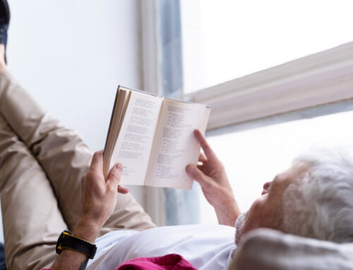 Un buen libro, mil beneficios: descubre cómo un libro puede mejorar tu bienestar.